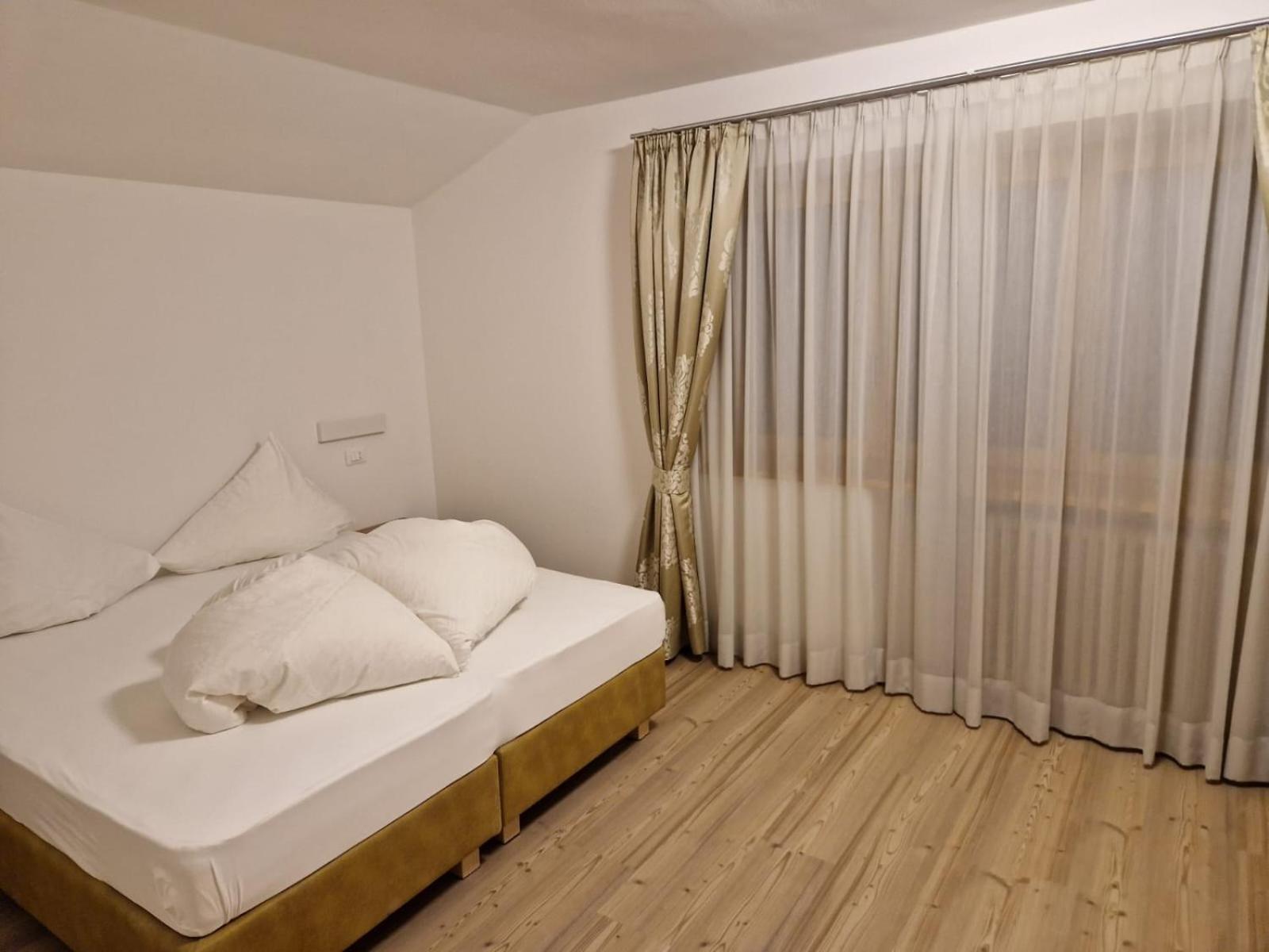 Apartment Aghel Ortisei Ngoại thất bức ảnh